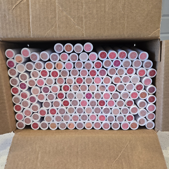 Wonderskin lip masques 3 for 33! New! Great deal! - Picture 10 of 13